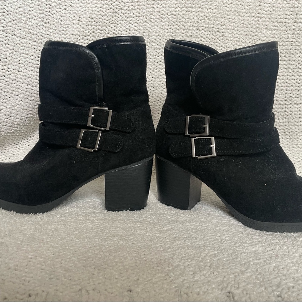 Ankle booties - Picture 3 of 4